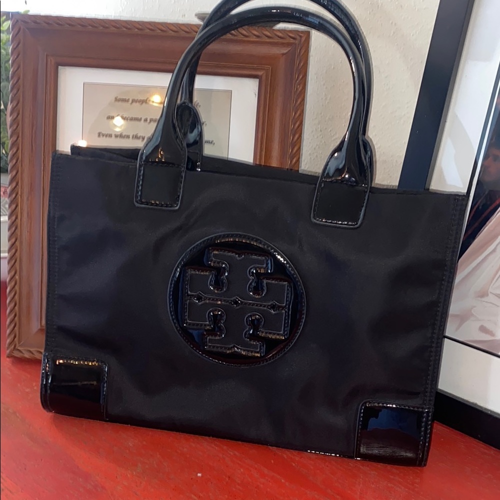 Tory Burch Black Tote Bag NWOT - Picture 1 of 16